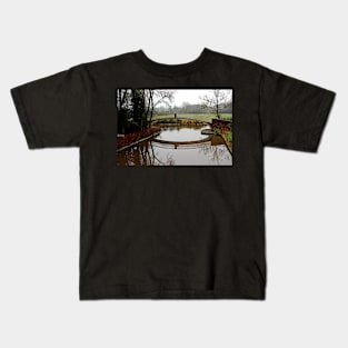 Oxford Canal Bridge 39 Cathiron Kids T-Shirt